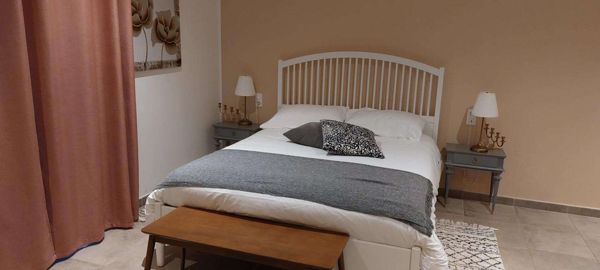 Bed and Breakfast Mas Elena Generargues Exterior foto